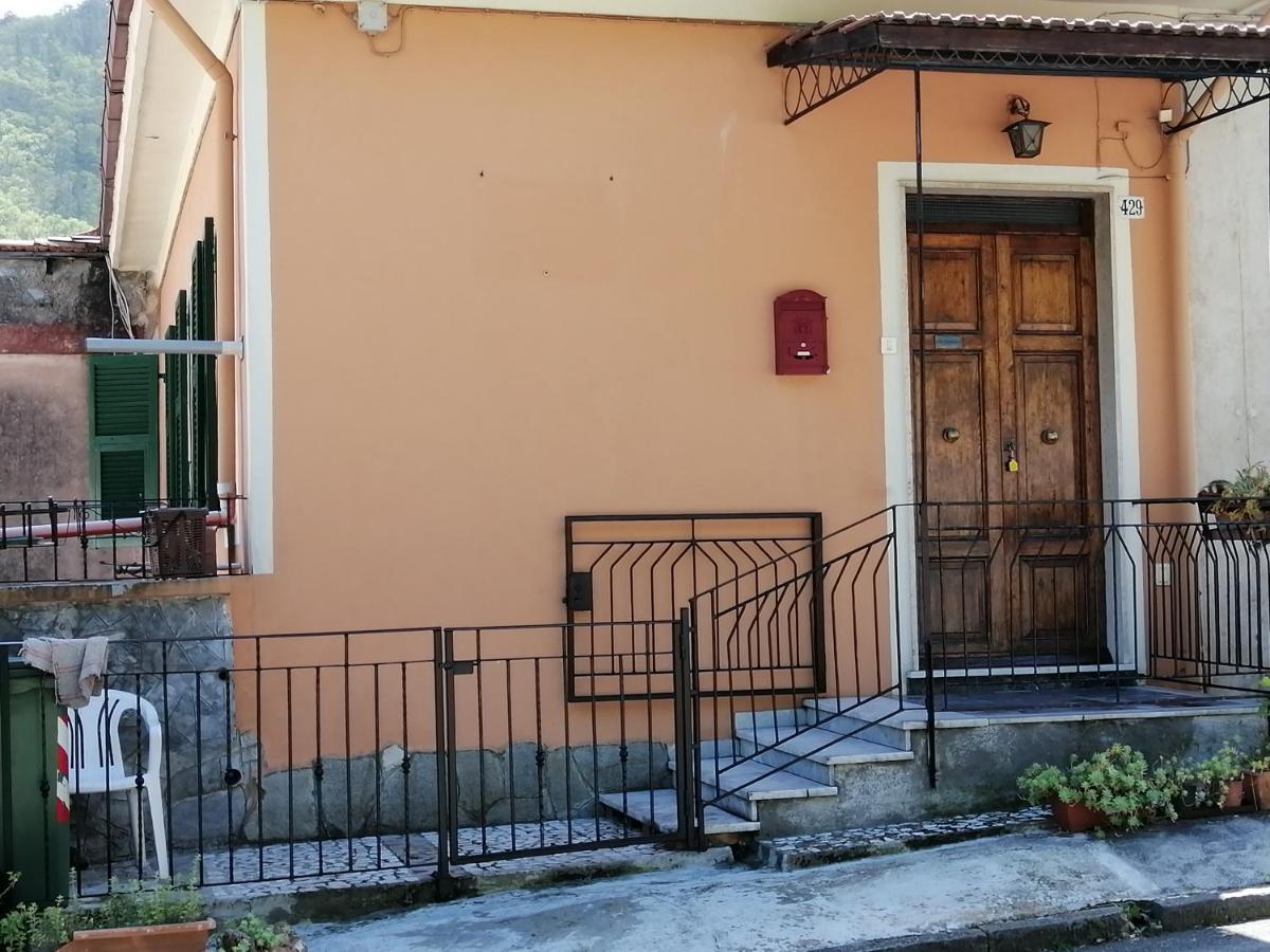 I Limoni Di Matteo Villa Biassa Eksteriør bilde