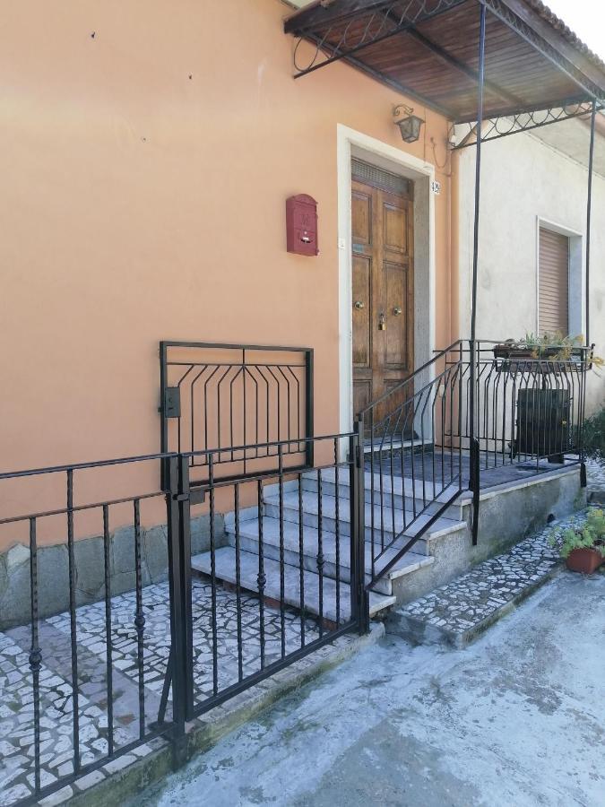 I Limoni Di Matteo Villa Biassa Eksteriør bilde